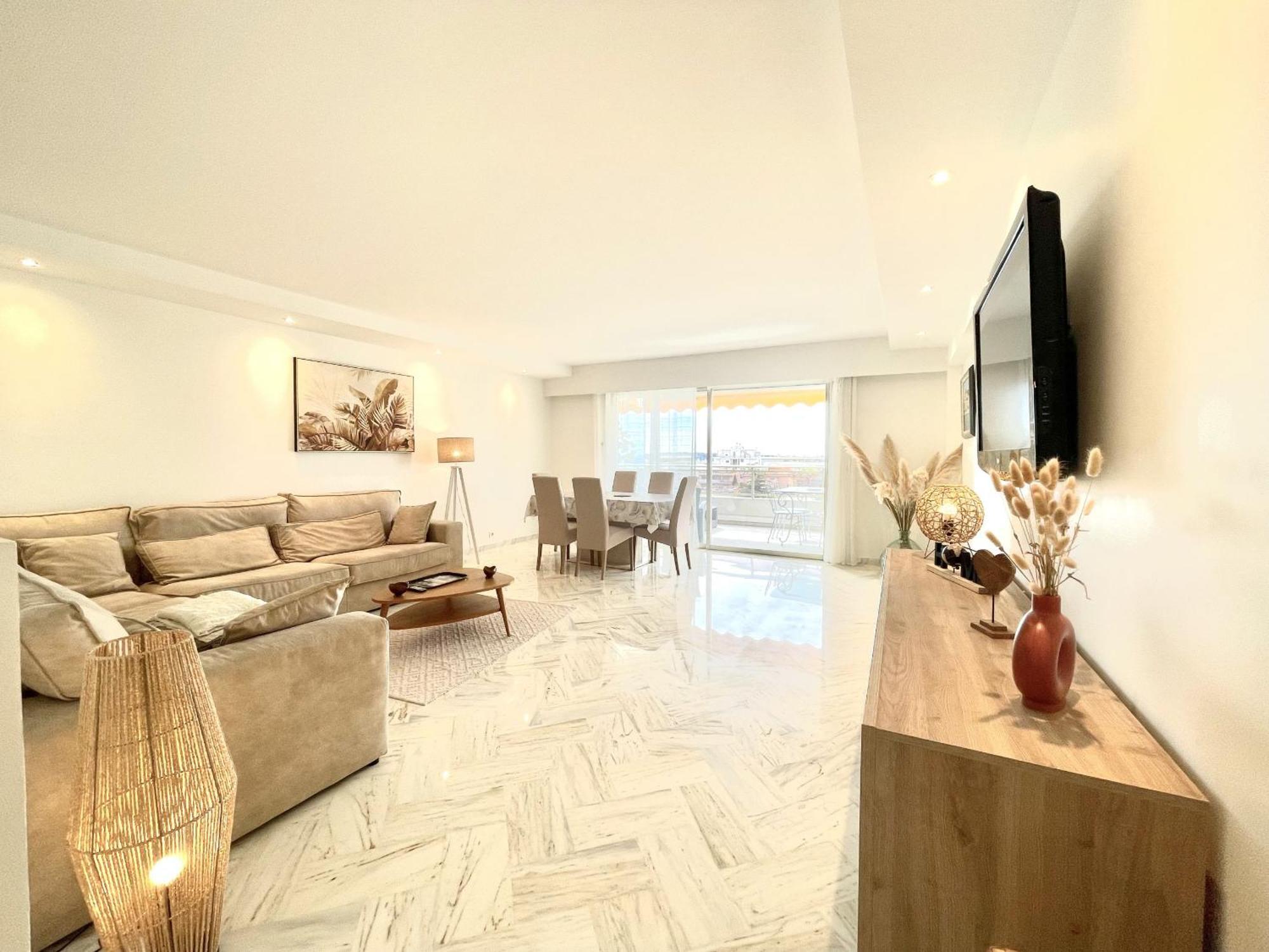 Vezelay 3 Luxury 3 Bedrooms, By Welcome To Cannes